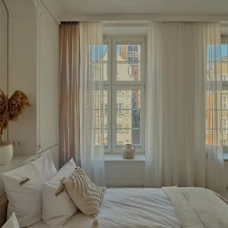 Old Town Pure White By Downtown Apartment Gdansk
